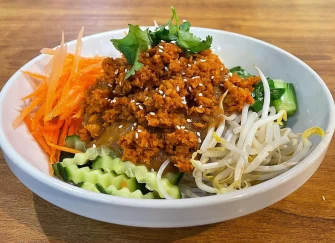 Vegan Food At Sunflower Thai Restaurant In Auckland