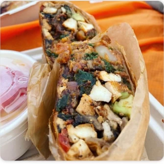 Vegan Food  At Flore In Los Angeles