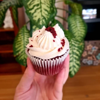 Cup Cake At Lucky Cat Cafe In Annerley