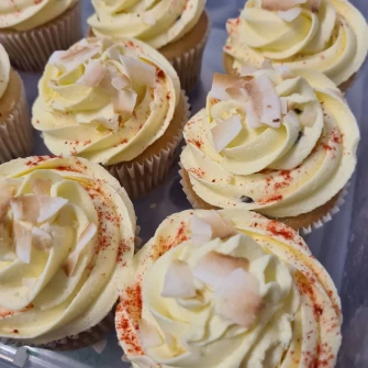 Cup Cake At Lucky Cat Cafe In Annerley