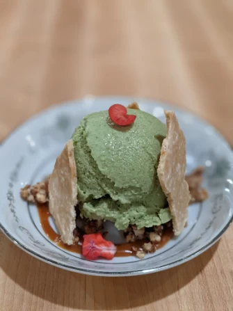 Vegan Food At Bloom Plant Based Kitchen In Chicago